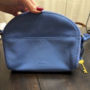 Fossil Crossbody Bag in Vibrant Blue